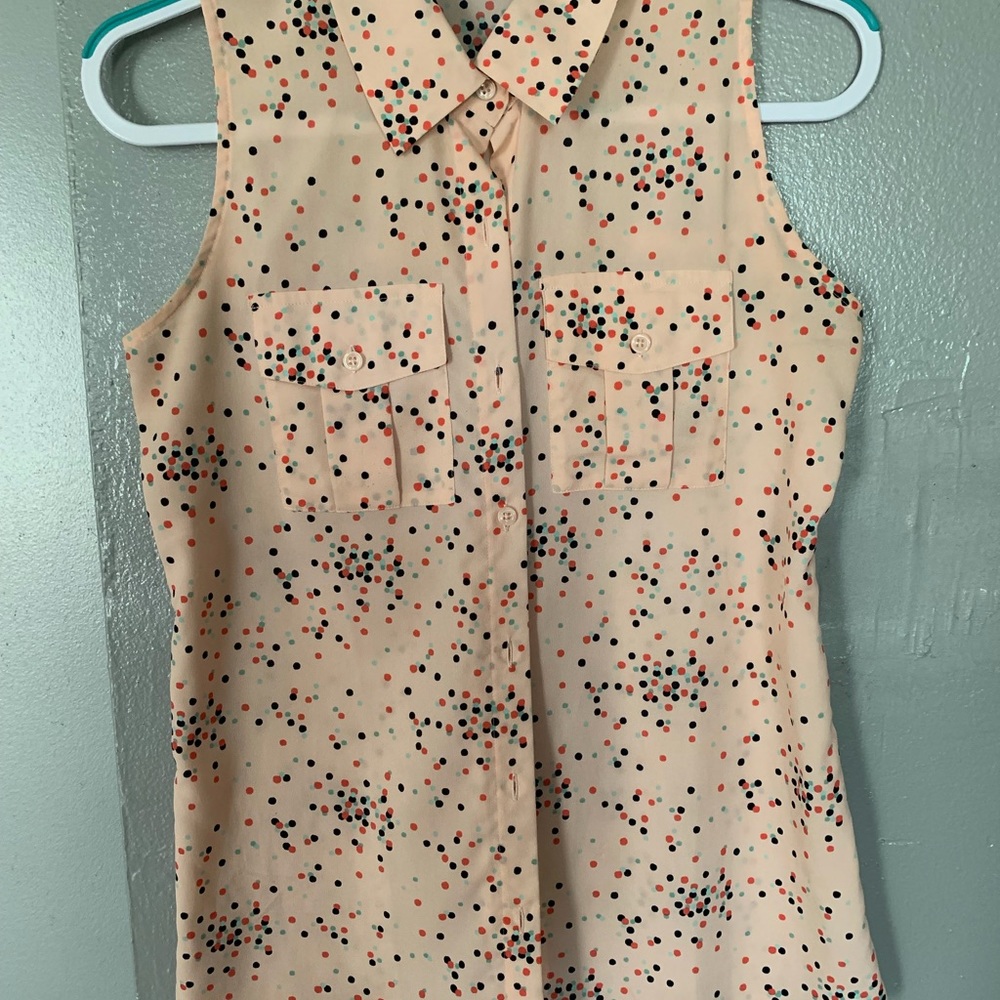 Button down sleeveless blouse